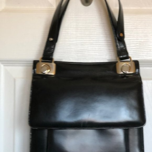 Argentinean Handbags - Argentinean Vintage Black Leather Handcrafted Tote Bag